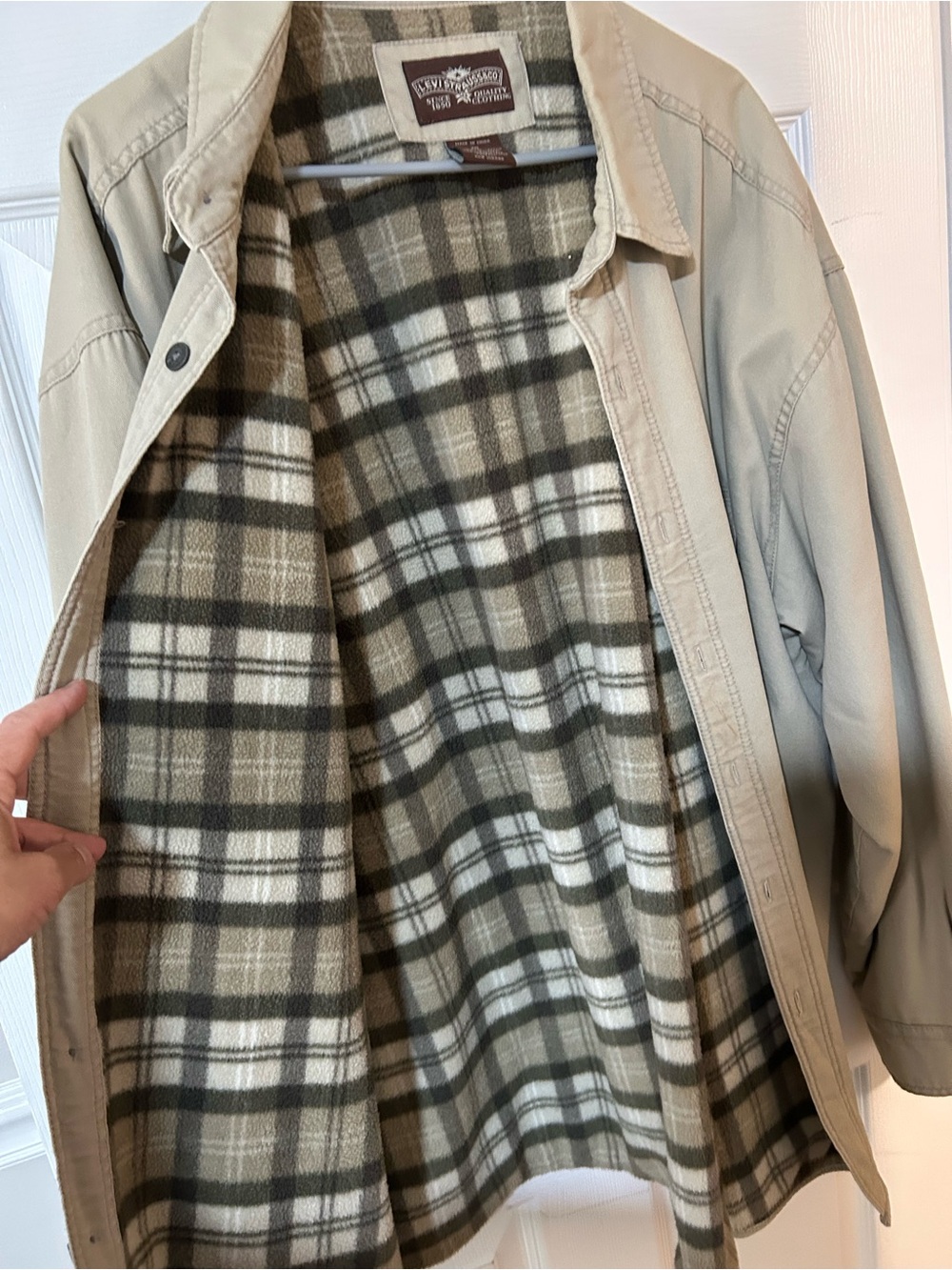 Levi's XXL Tan Lightweight Shirt Jacket with Plaid Lining - Picture 3 of 6